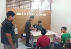 Satreskrim-Polres-Sumba-Barat-Daya-Limpahkan-Dua-Tersangka-Kasus-Pencurian-Beserta-Barang-Bukti-ke-Kejaksaan-Negeri-Sumba-Barat