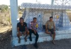 Bhabinkamtibmas-Polsek-Kota-Tambolaka-Sambangi-Warga-Desa-Pogotena,-Ajak-Jaga-Kamtibmas