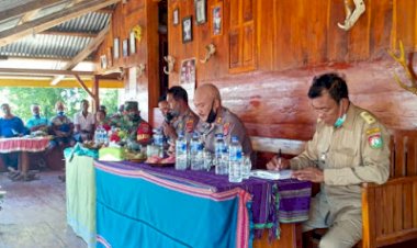 Kapolres-Sumba-Barat-Daya-Kunjung-Kampung-Bondo-Kabala