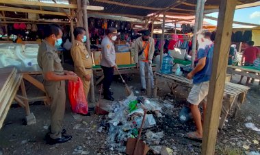 Sosialisasi-Surat-Edaran-Bupati-SBD-Terkait-Penyebaran-Covid-19-Oleh-Polsek-Loura