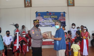 HUT-Lalu-Lintas-Ke-66,-Polres-Sumba-Barat-Daya-Rayakan-Syukuran-Dan-Berbagi-Tali-Kasih-Bersama-Anak-Anak-Panti-Asuhan