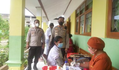 Kerja-Cepat-Dan-Tepat,-Sebanyak--3877-Vaksin-Habis-Terpakai-Dalam-Sehari,-Melalui-Vaksinasi-Masal-Di-Seluruh-Wilkum-Polres-Sumba-Barat-Daya