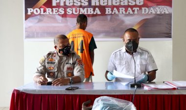 Polres-Sumba-Barat-Daya-Gelar-Press-Release-Kasus-Pembunuhan