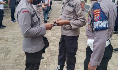 Propam-Polres-Sumba-Barat-Daya-Tegakkan-Disiplin-Dan-Sikap-Tampang-Kepada-Seluruh-Personel-Polres