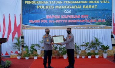 Kapolda-NTT-Resmi-Kukuhkan-Pembentukan-Satuan-Pamobvit-Polres-Manggarai-Barat