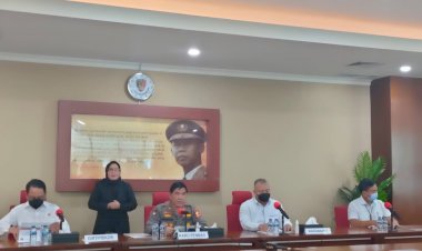 Bareskrim-Tetapkan-2-Pejabat-Kemendag-Jadi-Tersangka-Korupsi-Gerobak 