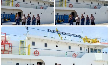 Antisipasi-Penyelundupan-Barang-Barang-Eligal-Polsubsektor-KP3-Laut-Polres-SBD-Intensifkan-Pelabuhan-Waikelo