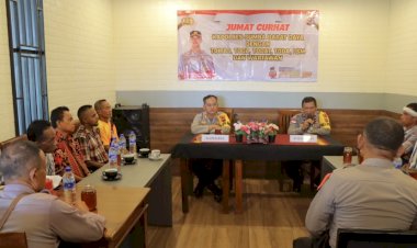 Jumat-Curhat,-Kapolres-SBD-Terima-Masukan-Dan-Saran-Langsung-Dari-Masyarakat