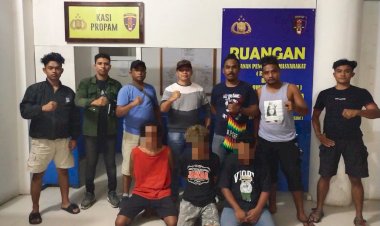Sat-Resnarkoba-Polres-SBD-Bongkar-Pengedar-Sekaligus-Pemakai-Narkoba-Jenis-Sabu-Sabu-Di-Kota-Tambolaka,-Kab.-Sumba-Barat-Daya