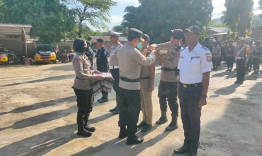 Dalam-Rangka-Operasi-Keselamatan,-Kapolres-SBD-Pimpin-Apel-Gelar-Pasukan-Operasi