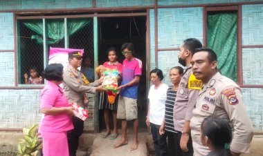 Hadirkan-Kepedulian,-Polres-SBD-Bersama-Bhayangkari-Cab.-SBD-Berbagi-Tali-Kasih