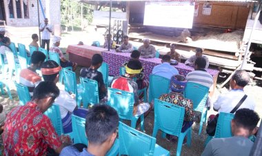 Wujudkan-Kamtibmas,-Kasat-Binmas-Polres-SBD-Terima-Semua-Masukan-Dan-Keluhan-Masyarakat-Payola-Umbu