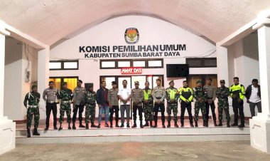 Jelang-Tahapan-Pilkada-2024.-Gabungan-TNI---POLRI-Laksanakan-Patroli-Dialogis