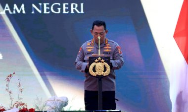Kapolri-Lapor-Capaian-Desk-Berantas-Narkoba-Ke-Prabowo-Selamatkan-10-Juta-Jiwa