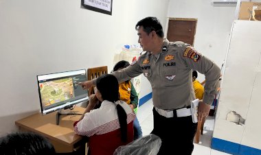 Perdana-Pelayanan-SIM,-Polres-Sumba-Barat-Daya-meningkatkan-Pelayanan-Publik-Yang-Efisien.