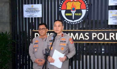 Kapolri-Tetapkan-Status-Gugur-dan-Berikan-KPLB-Anumerta-Terhadap-3-Personel-Terbaiknya