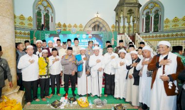 Safari-Ramadan-di-Medan,-Kapolri:-Pererat-Silaturahmi-Demi-Keamanan-dan-Kesejahteraan