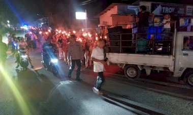 Hadirkan-Kenyamanan-Malam-Takbiran,-Polres-Sumba-Barat-Daya-Laksanakan-Pengamanan-dan-Pengaturan