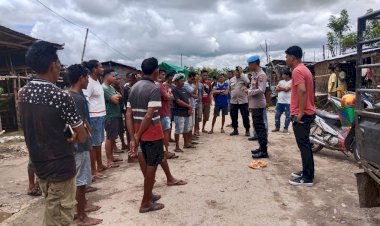 Cegah-Aksi-Premanisme,-Gabungan-Personel-Polres-Sumba-Barat-Daya-Rutin-Laksanakan-Patroli-Dialogis