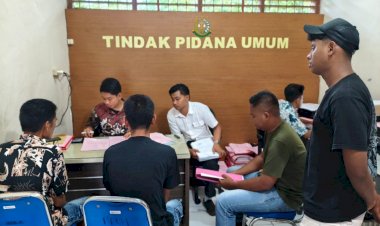 Polres-Sumba-Barat-Daya-Serahkan-2-Tersangka-Dan-Barang-Bukti-Ke-Kejaksan-Negeri-Sumba-Barat