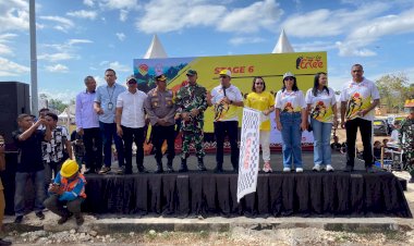 Stage-6-Tour-de-Entete-di-Sumba-Barat-Daya-Berjalan-Lancar,-Bupati-SBD-Umumkan-Donasi-untuk-Korban-di-Nagekeo