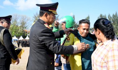 Apel-Kebangsaan-Polda-NTT:-Ojol-dan-Buruh-Kompak-Jaga-Persatuan,-Tolak-Intoleransi-dan-Radikalisme