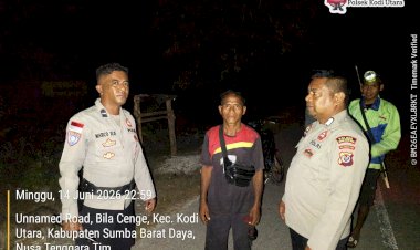 Polsek-Kodi-Utara-Gelar-Patroli-Dialogis-Antisipasi-Curas-dan-Pencurian-Ternak-di-Desa-Billacenge
