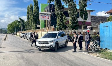 Patroli-Presisi-Sat-Samapta-Polres-Sumba-Barat-Daya-Jaga-Kondusivitas-Kamtibmas-di-Wilayah-Tambolaka