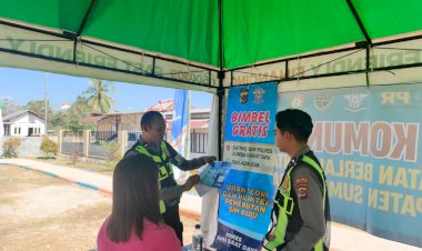 Satlantas-Polres-Sumba-Barat-Daya-Buka-Stand-Layanan-SIM-dalam-Kegiatan-Jelajah-Negeri-Anti-Korupsi