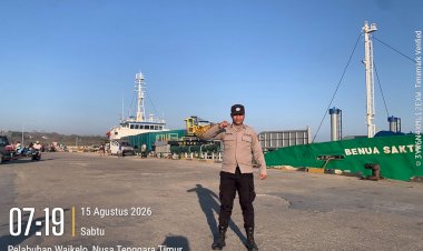 KPPP-Laut-Waikelo-Pastikan-Aktivitas-Pelabuhan-dan-Bongkar-Muat-KM-Benua-Sakti-Berjalan-Aman