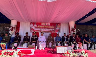 Polsek-Wewewa-Barat-Amankan-Upacara-Detik-Detik-Proklamasi-HUT-ke-81-RI-di-Waimangura