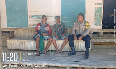 Bhabinkamtibmas-Desa-Weepaboba-Sambangi-Warga,-Ajak-Jaga-Kamtibmas-dan-Waspadai-Hoaks-Gempa