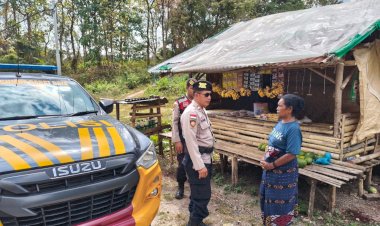 Patroli-Cipta-Kondisi,-Satsabhara-Polres-SBD-Sampaikan-Pesan-Kamtibmas-kepada-Masyarakat