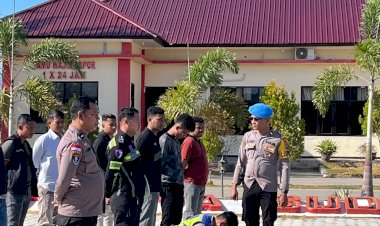 Sie-Propam-Polres-Sumba-Barat-Daya-Gelar-Pemeriksaan-Kerapian-Personel