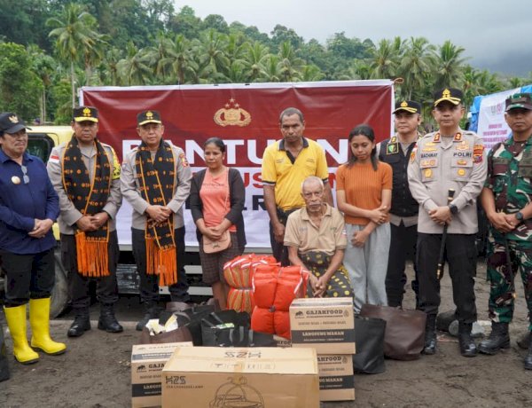 Kapolda NTT Kerahkan Personel Tambahan dan Anjing Pelacak untuk Bantu Pencarian Korban Bencana di Mauponggo
