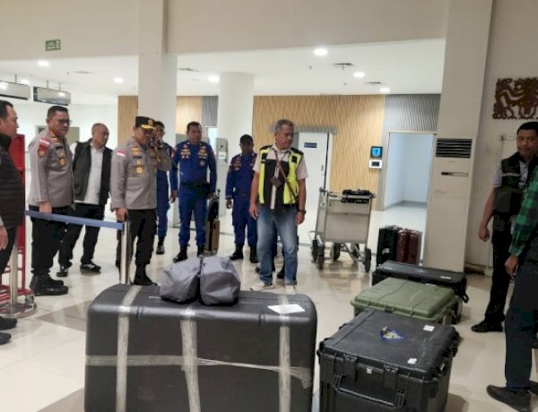Kapolda-NTT-Bertolak-ke-Labuan-Bajo,-Guna-Pimpin-Langsung-Operasi-SAR-Pencarian-Korban-KM-Putri-Sakinah
