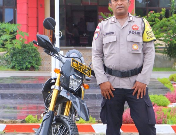 Bhabinkamtibmas-Polres-Sumba-Barat-Daya-Sampaikan-Terima-Kasih-kepada-Komisi-III-DPR-RI-atas-Bantuan-Motor-Dinas