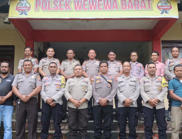 WAKAPOLRES SUMBA BARAT DAYA LAKSANAKAN SUPERVISI DI POLSEK WEWEWA BARAT