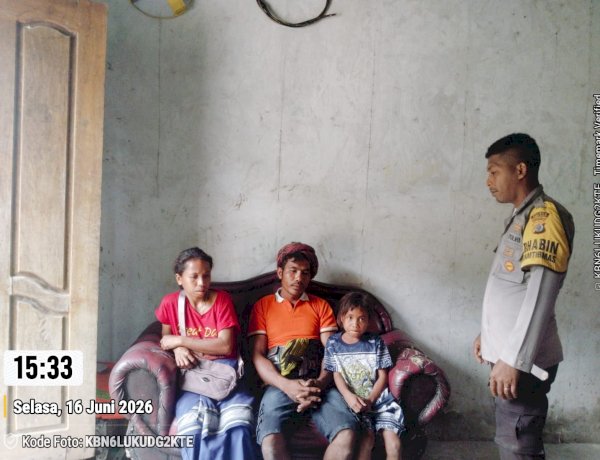 Sambang Warga, Bhabinkamtibmas Polsek Wewewa Selatan Sampaikan Imbauan Kamtibmas kepada Masyarakat Desa Webaghe