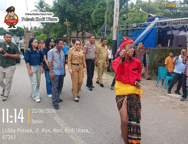 Kapolsek Kodi Utara Monitoring Peresmian Kantor KSP Kopdit Pintu Air Cabang Kodi, Dukung Penguatan Ekonomi Masyarakat