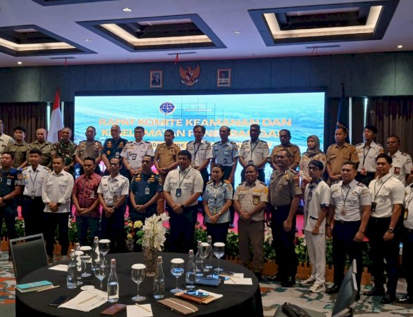 Wakapolres Sumba Barat Daya Hadiri Pertemuan Komite Keamanan dan Keselamatan Penerbangan Bandara Lede Kalumbang