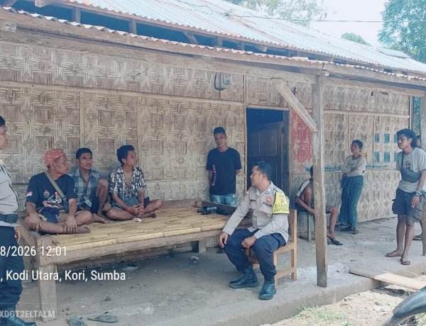 Polsek Kodi Utara Gelar Patroli Cipta Kondisi, Sampaikan Imbauan Kamtibmas kepada Masyarakat