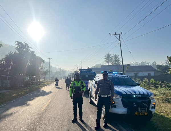 Satlantas Polres Sumba Barat Daya Kawal Kegiatan Brilian Culture Fest BRI BO di Pantai Kawona
