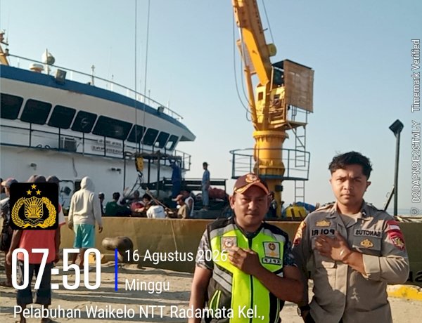 KPPP Laut Waikelo dan Polair Polres Sumba Barat Daya Pastikan Aktivitas Pelabuhan Aman dan Kondusif