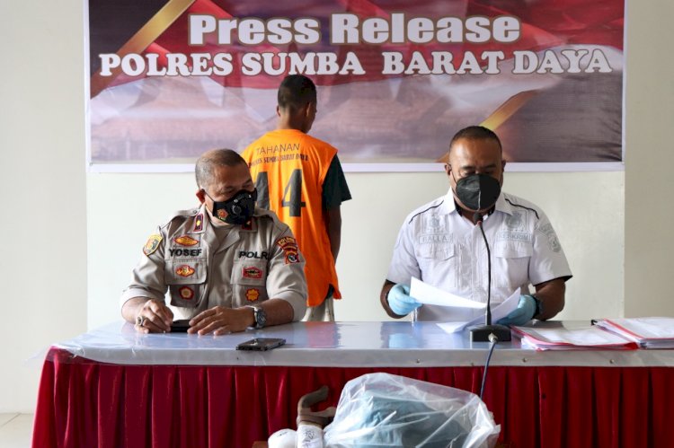 Polres Sumba Barat Daya Gelar Press Release Kasus Pembunuhan