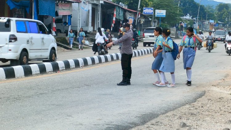 Jamin Keselamatan Penggunaan Jalan, Polres SBD Rutin Laksanakan Gatur Pagi