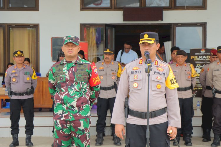 Kapolres SBD Jamin Pleno KPUD Kab. SBD Berjalan Dengan Sukses