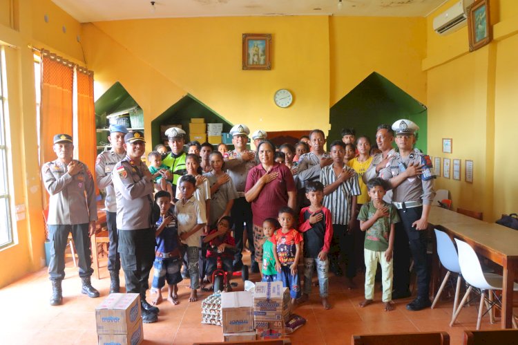 Polri Peduli Kasih, Polres Sumba Barat Daya Berbagi Tali Asih Dengan Anak-Anak Panti Asuhan Hati Nurani Sumba