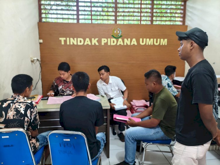 Polres Sumba Barat Daya Serahkan 2 Tersangka Dan Barang Bukti Ke Kejaksan Negeri Sumba Barat