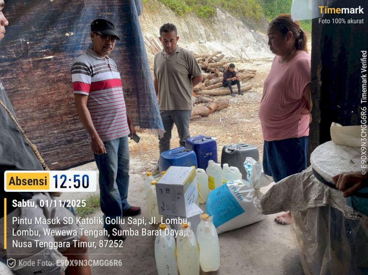 POLRES SUMBA BARAT DAYA BERHASIL MENYITA RATUSAN LITER MINUMAN KERAS BERALKOHOL JENIS PECI